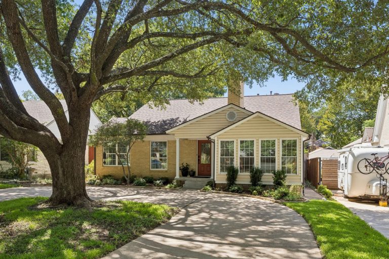 Property Photo of 1147 N Windomere Avenue, Dallas 75208 – Home for Sale in Dallas