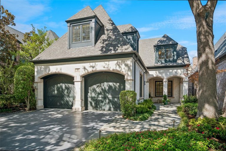 Property Photo of 37 Kennington Court, Dallas 75248 – Home for Sale in Dallas