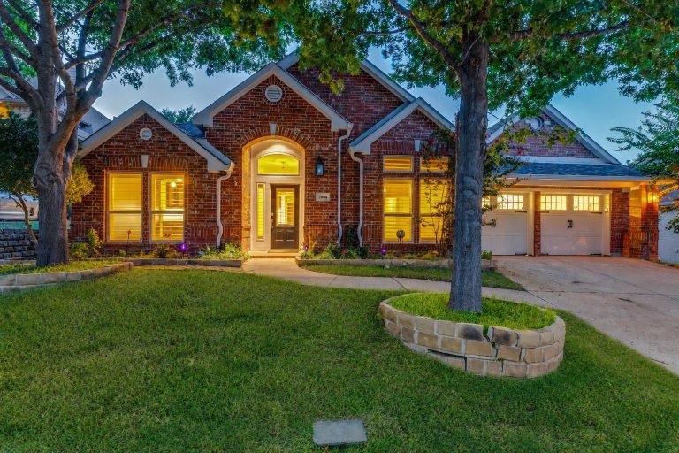 Property Photo of 2804 Whitetail Court, McKinney 75072 – Home for Sale in McKinney