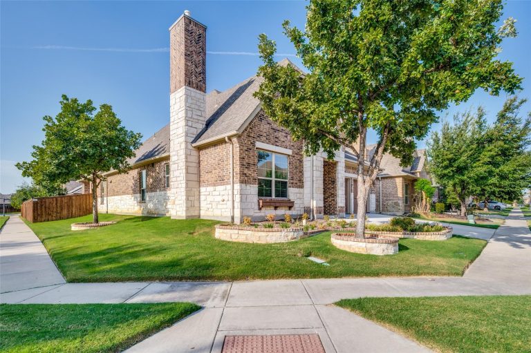Property Photo of 3732 Bristol, The Colony 75056 – Home for Sale in The Colony