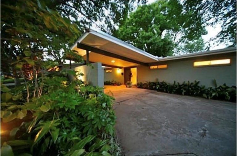 Property Photo of 7306 Walling Lane, Dallas 75231 – Home for Sale in Dallas