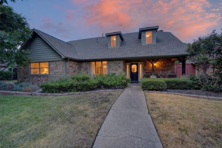 Property Photo of 2121 McDaniel Circle, Plano 75075 – Home for Sale in Plano