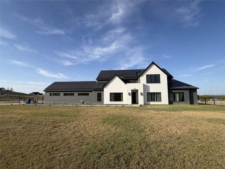 Property Photo of 305 Kolb Drive, Aledo 76008 – Home for Sale in Aledo