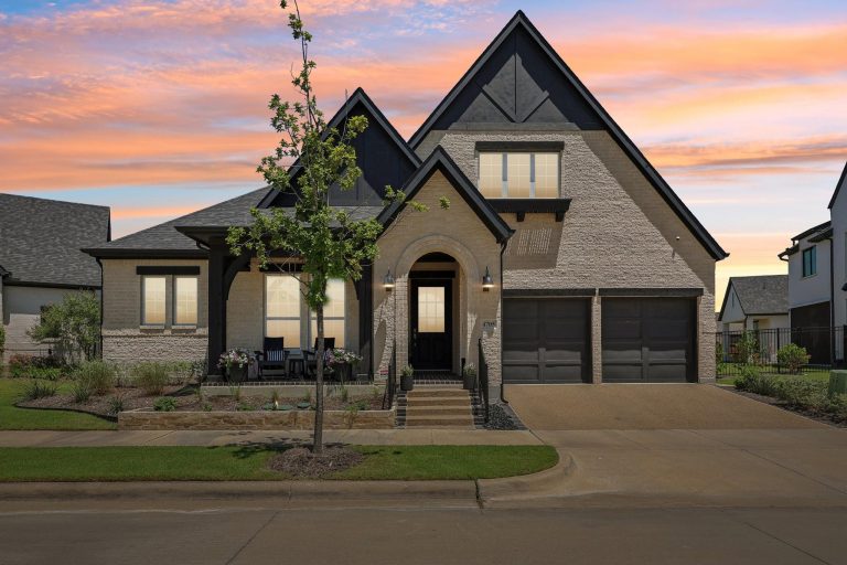 Property Photo of 4705 Cherry Bark Trail, Arlington 76005 – Home for Sale in Arlington