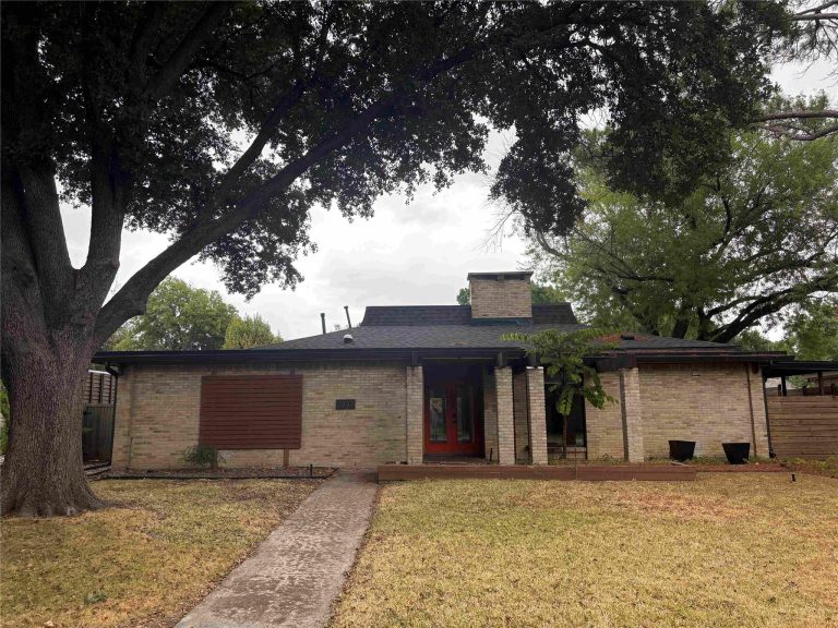 Property Photo of 2937 Forest Hills Lane, Richardson 75080 – Home for Sale in Richardson