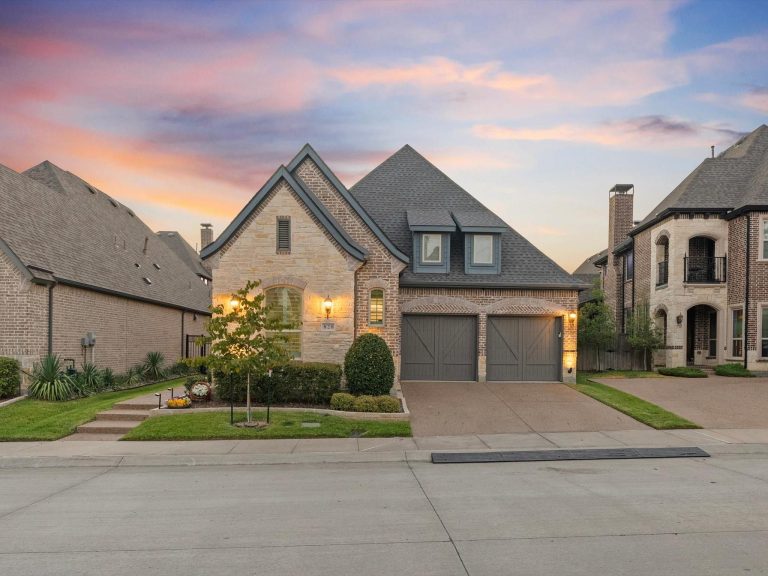 Property Photo of 828 Royal Minister Boulevard, Lewisville 75056 – Home for Sale in Lewisville