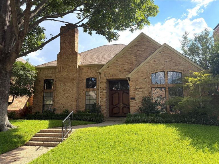 Property Photo of 2 Grovenor Court, Dallas 75225 – Home for Sale in Dallas