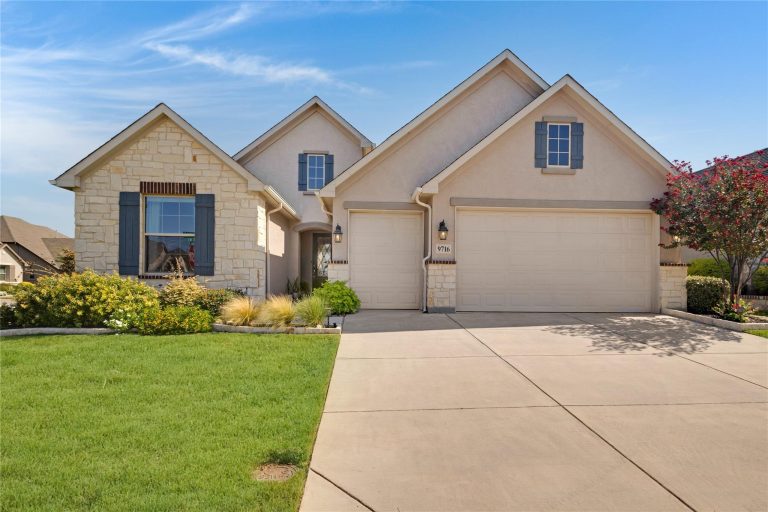 Property Photo of 9716 Siltstone Drive, Denton 76207 – Home for Sale in Denton
