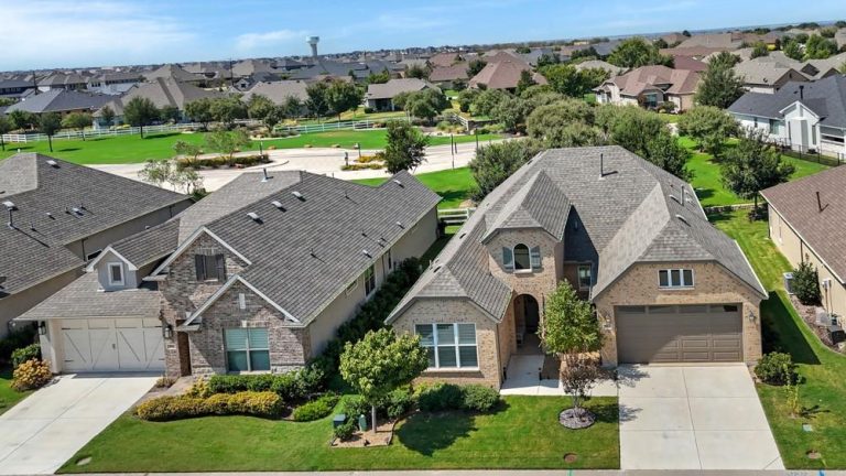 Property Photo of 9812 Stonefield Way, Denton 76207 – Home for Sale in Denton