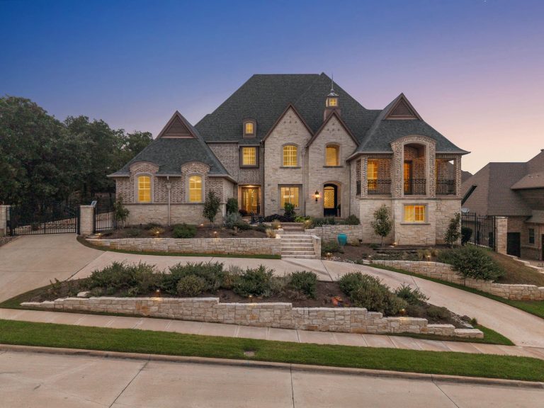 Property Photo of 512 Rancho Laredo Trail, Southlake 76092 – Home for Sale in Southlake