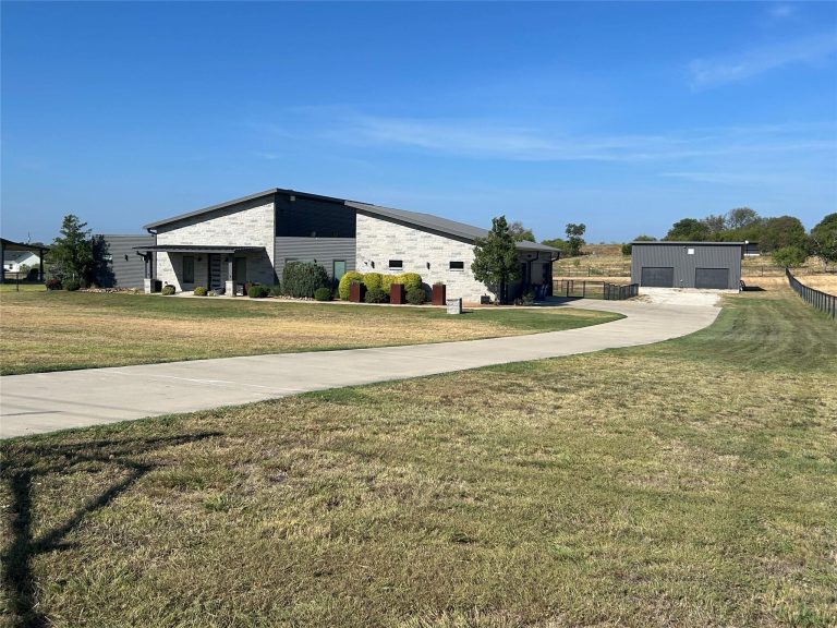 Property Photo of 141 Savage Lane, Aledo 76008 – Home for Sale in Aledo