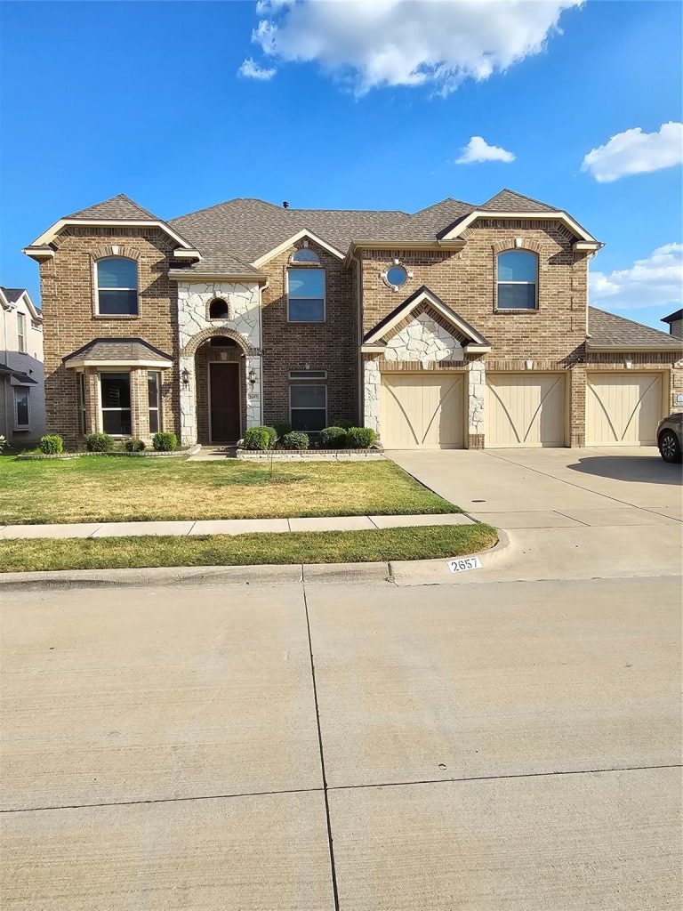 Property Photo of 2657 Bonita Drive, Grand Prairie 75054 – Home for Sale in Grand Prairie