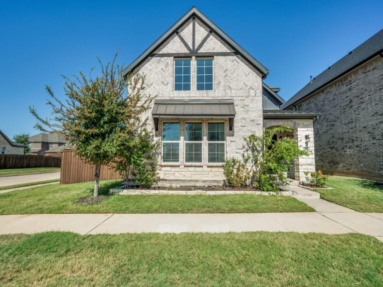 Property Photo of 2076 Barx Drive, Little Elm 75068 – Home for Sale in Little Elm