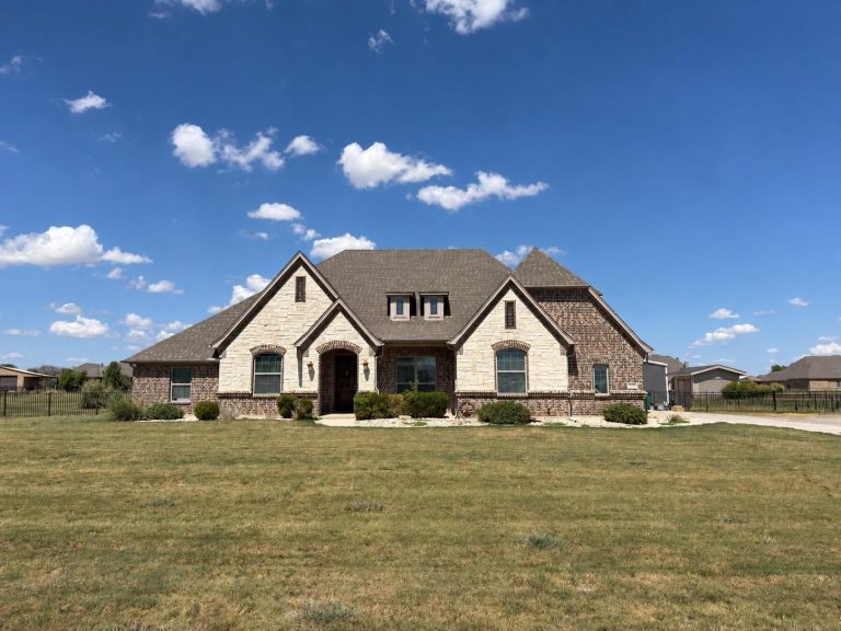 Property Photo of 15330 Sam Reynolds Road, Justin 76247 – Home for Sale in Justin