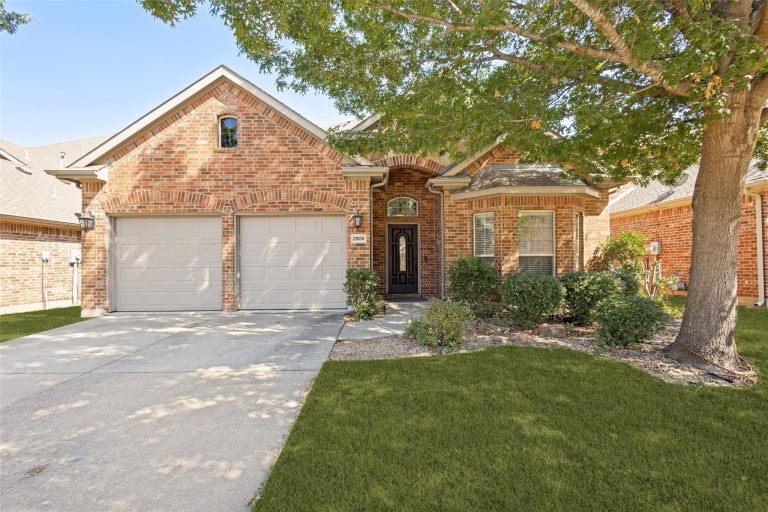 Property Photo of 2909 Dog Leg Trail, McKinney 75069 – Home for Sale in McKinney