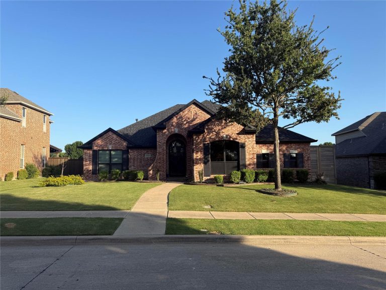 Property Photo of 1320 Scarboro Hills Lane, Rockwall 75087 – Home for Sale in Rockwall