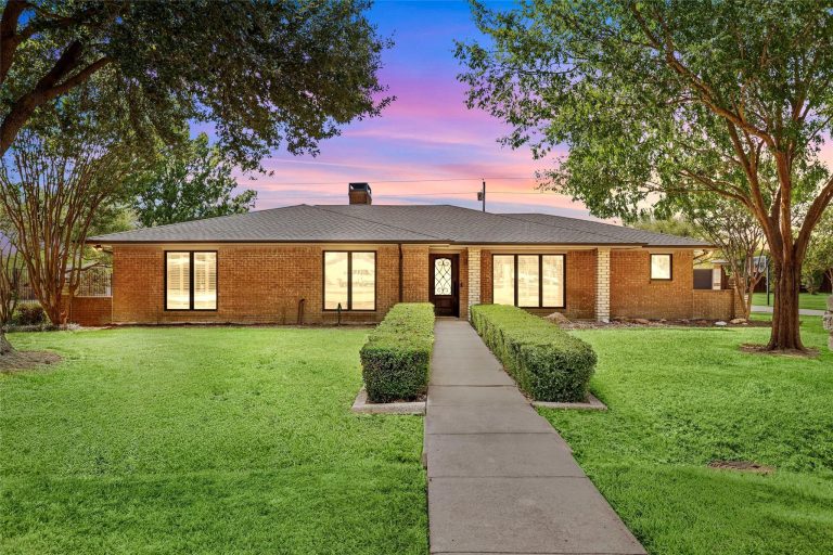 Property Photo of 1804 Twin Brook Turn, Corinth 76210 – Home for Sale in Corinth