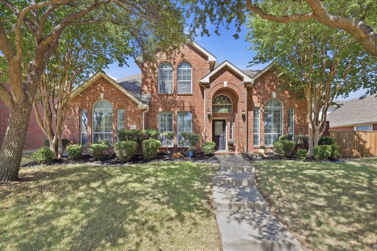 Property Photo of 1574 Pleasant Valley Lane, Frisco 75036 – Home for Sale in Frisco