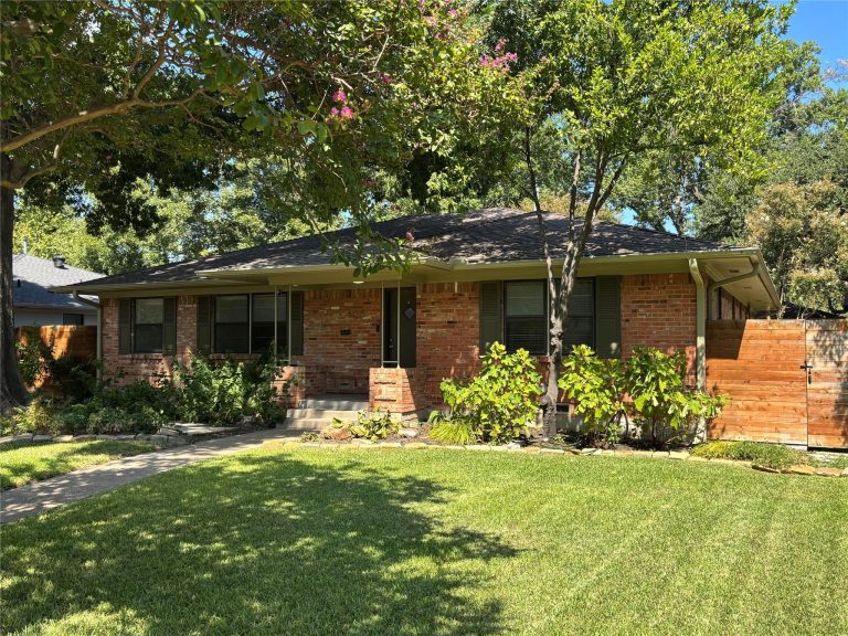 Property Photo of 10215 Vinemont Street, Dallas 75218 – Home for Sale in Dallas