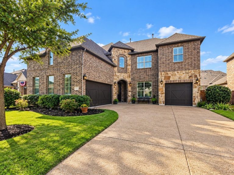 Property Photo of 1013 Ember Crest Drive, Rockwall 75087 – Home for Sale in Rockwall