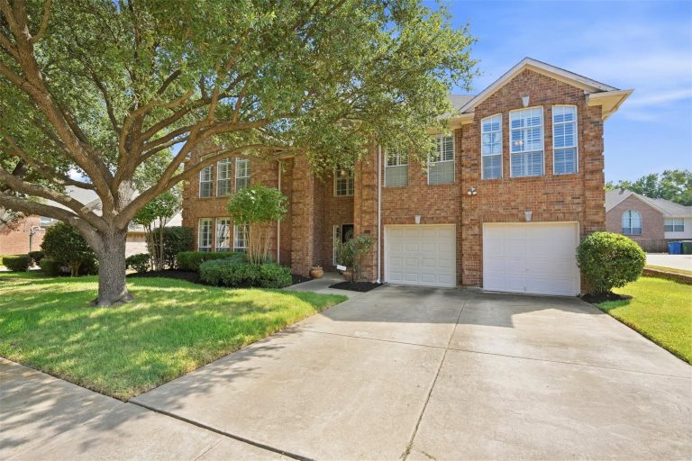 Property Photo of 2825 Pond Wood Drive, Flower Mound 75022 – Home for Sale in Flower Mound
