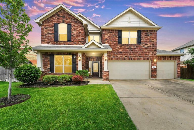 Property Photo of 1533 Fallingwater Trail, Fort Worth 76052 – Home for Sale in Fort Worth