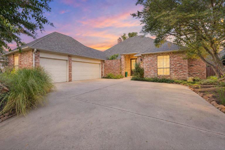 Property Photo of 1312 Chippewa Drive, Plano 75093 – Home for Sale in Plano