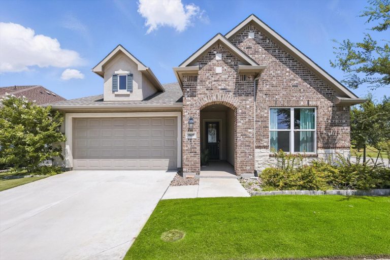Property Photo of 9809 Salford Way, Denton 76207 – Home for Sale in Denton