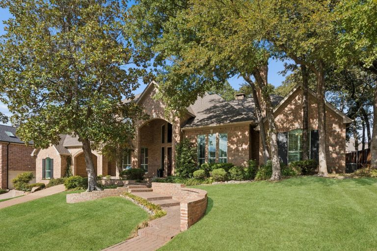 Property Photo of 2865 Woodhollow Drive, Highland Village 75077 – Home for Sale in Highland Village