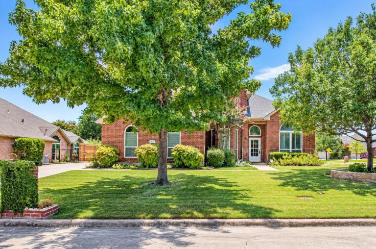 Property Photo of 27 Monterey Drive, Trophy Club 76262 – Home for Sale in Trophy Club
