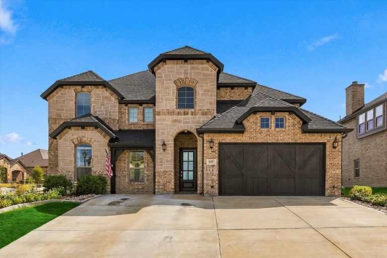 Property Photo of 113 St Elias Drive, Burleson 76028 – Home for Sale in Burleson