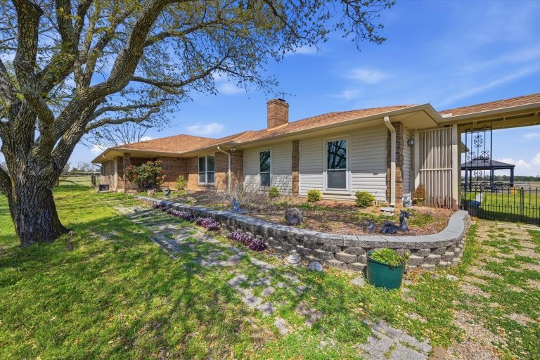 Property Photo of 12099 County Road 1028, Blue Ridge 75424 – Home for Sale in Blue Ridge
