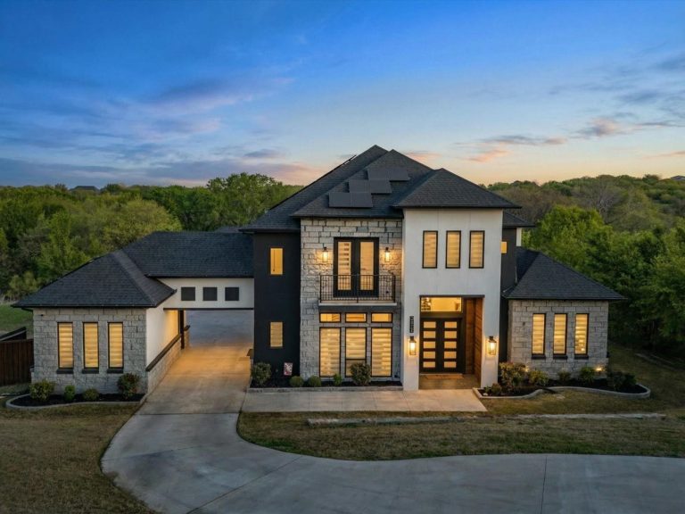 Property Photo of 2829 Plume Court, Cedar Hill 75104 – Home for Sale in Cedar Hill