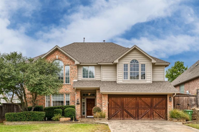 Property Photo of 2148 Brookgate Drive, Grapevine 76051 – Home for Sale in Grapevine