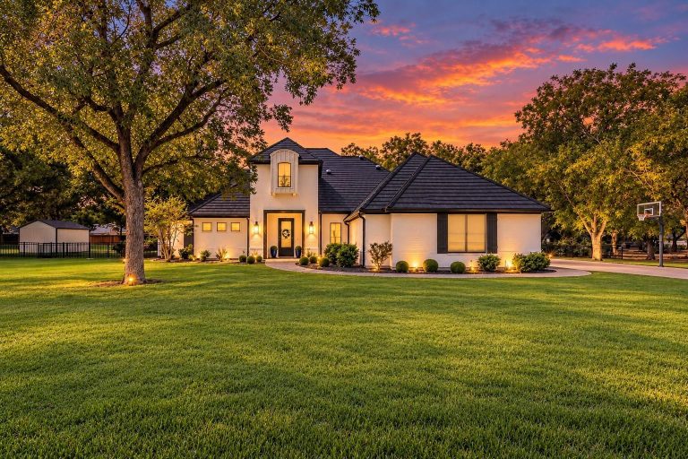 Property Photo of 8017 W Landings Road, Granbury 76049 – Home for Sale in Granbury
