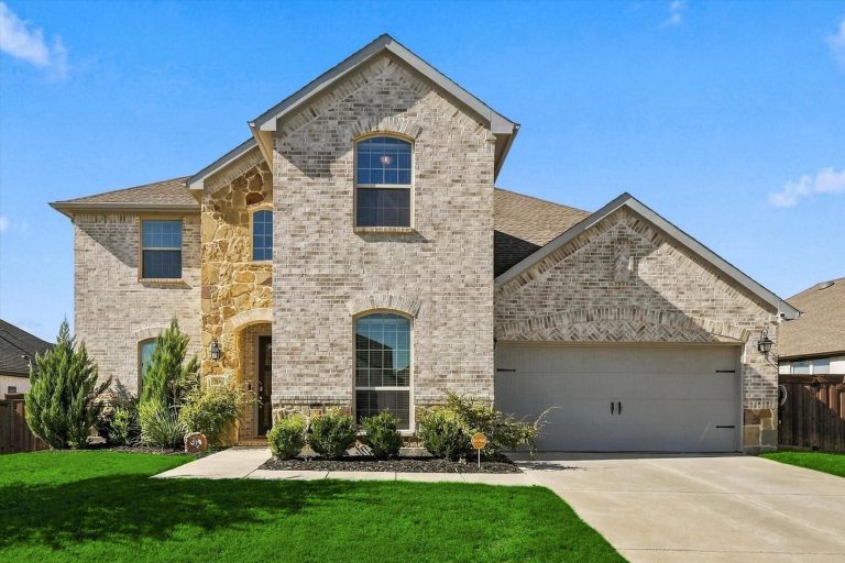 Property Photo of 2161 Cloverfern Way, Haslet 76052 – Home for Sale in Haslet
