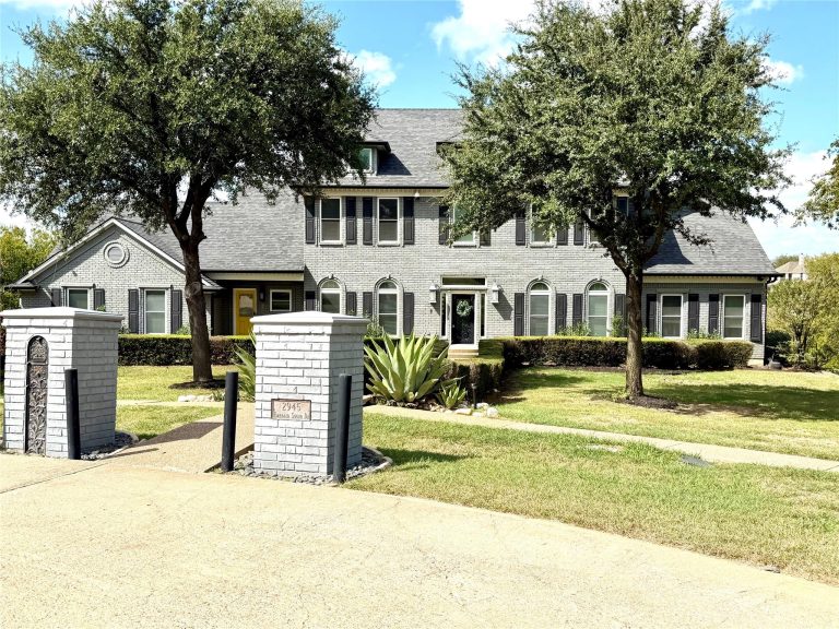 Property Photo of 2945 Emerald Sound Drive, Cedar Hill 75104 – Home for Sale in Cedar Hill