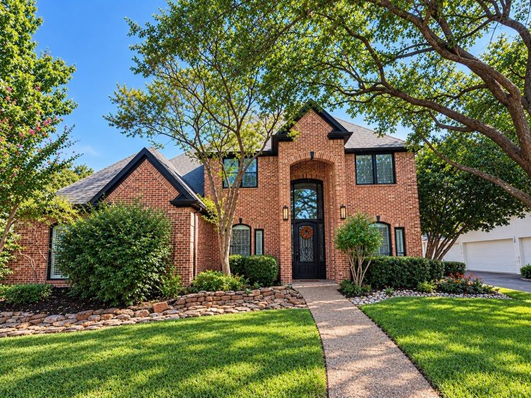 Property Photo of 809 Shorecrest Drive, Southlake 76092 – Home for Sale in Southlake